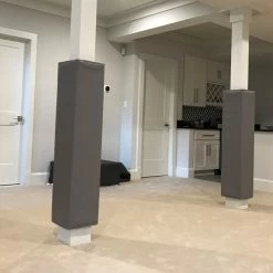 AK Athletic Equipment 4' Tall Four Sided Column Pad, 8" Side Width