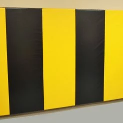 AK Athletic Equipment 4' X 10' X 1 3/8" Removable Folding Gym Wall Pad