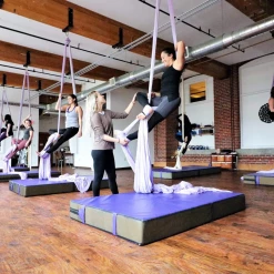 AK Athletic Equipment 4' X 8' X 8