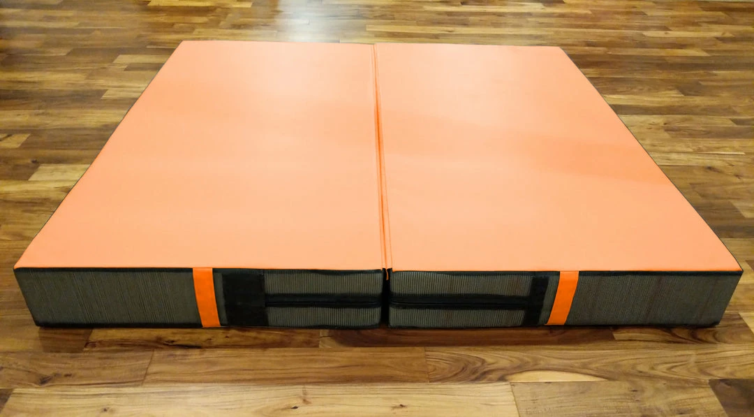 AK Athletic Equipment Aerial Arts Bi-Fold Landing Mat 6' X 6' X 8" Landing Mats 13 AK Athletic Equipment Aerial Arts Bi-Fold Landing Mat 6' X 6' X 8" Landing Mats